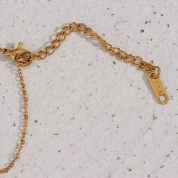 NEW FIGARO 18K GOLD CHAIN PENDANT NECKLACE, NICE NECKLACE, CUTE NECKLACE - Picture 7 of 7